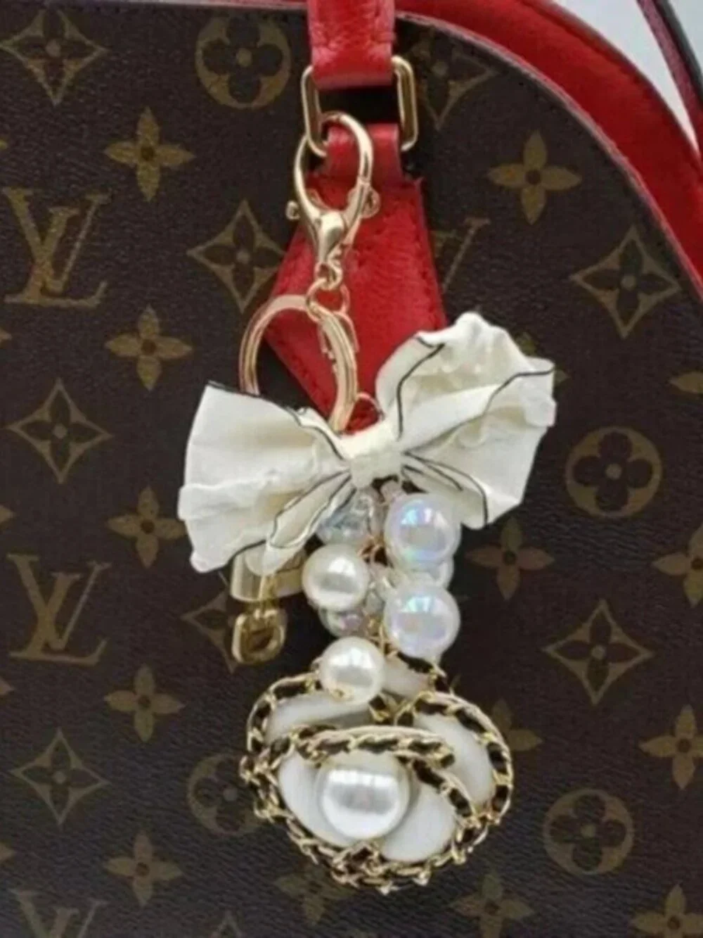 Louis Vuitton Gold Lock 🔒 Authentic LV Key + Unbranded Flower Baag Charm